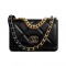 CHANEL 19 Wallet On Chain Black