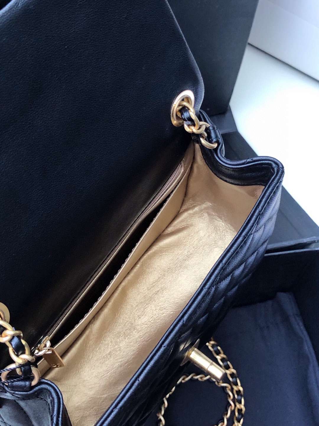 CHANEL Mini Flap Bag