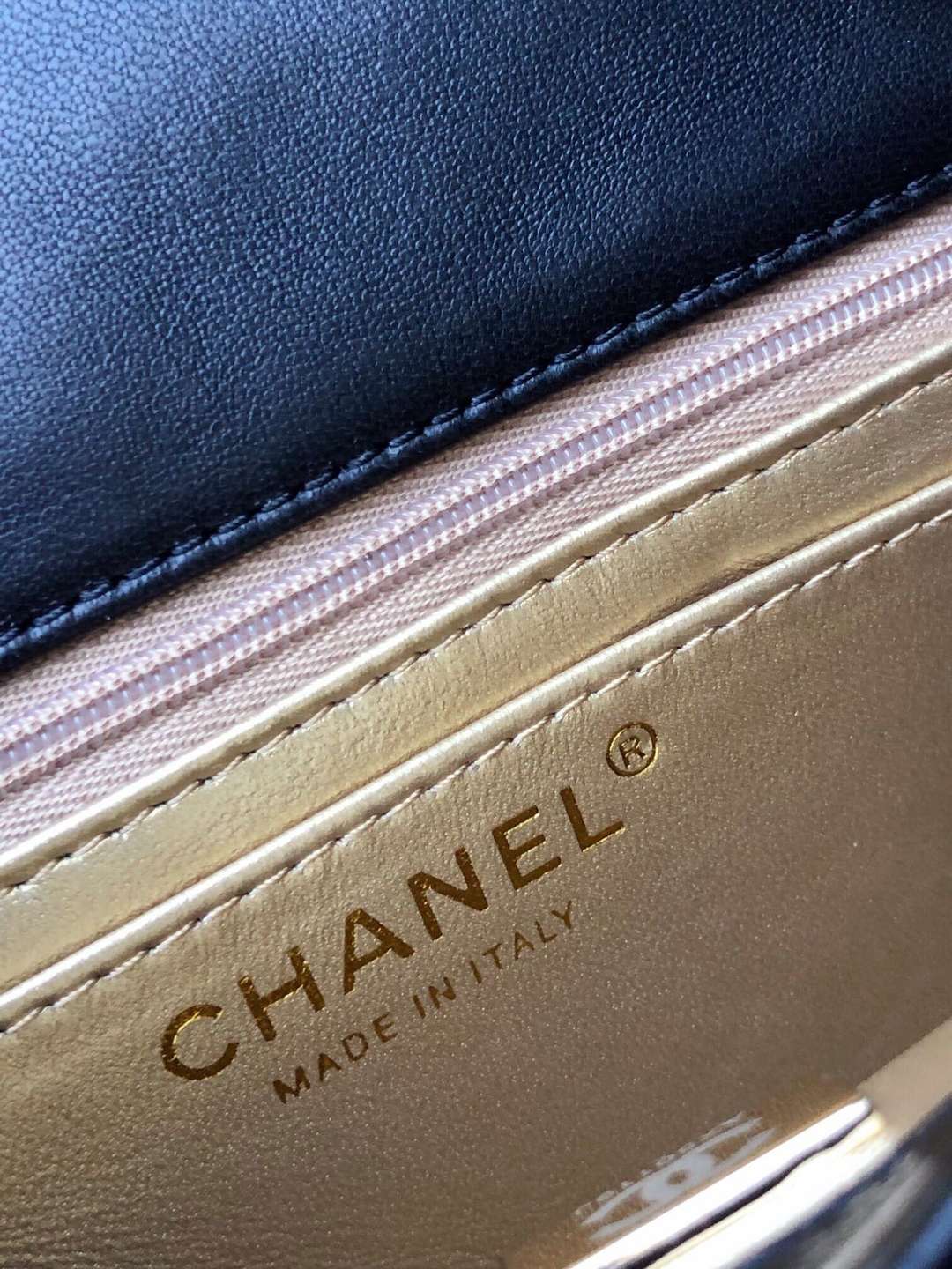 CHANEL Mini Flap Bag