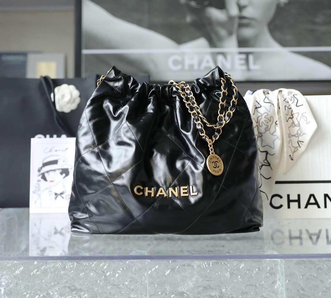 CHANEL 22Bag Small Handbag Shoulder Bag