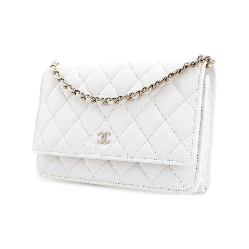 CHANEL Wallet On Chain