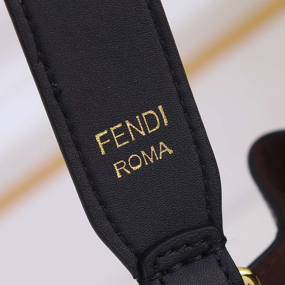 FENDI Origami Shoulder Bags