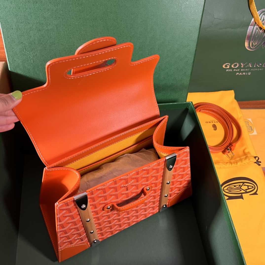 GOYARD Saigon Handbag