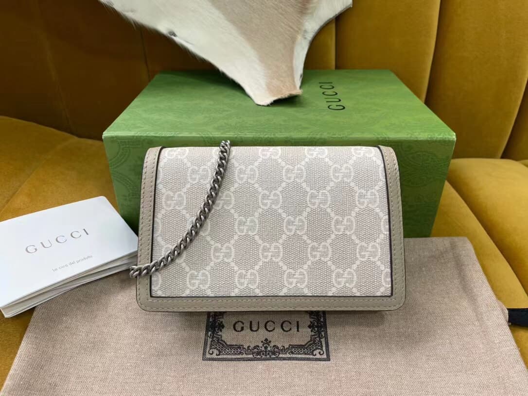 GUCCI Women's Dionysus Shoulder Bag