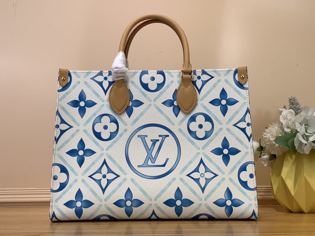 LOUIS VUITTON OnTheGo GM Handbag