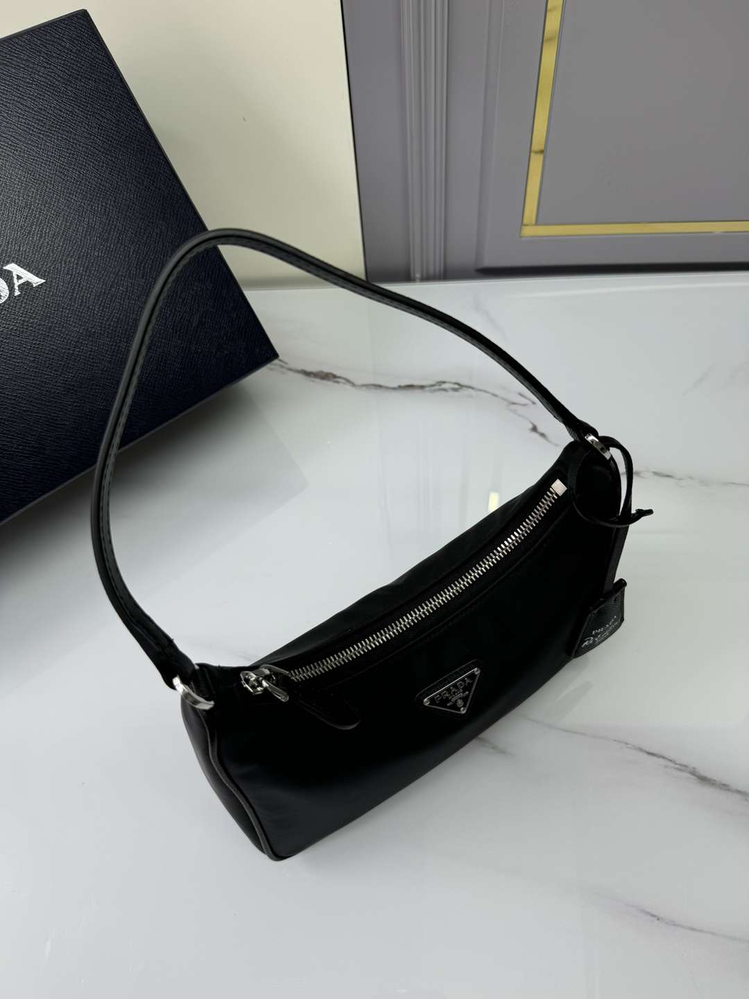 PRADA Re-Edition 2005/2000 Shoulder Bag