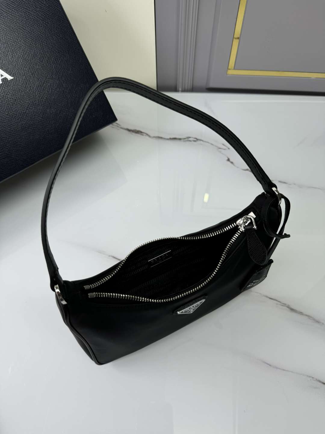 PRADA Re-Edition 2005/2000 Shoulder Bag